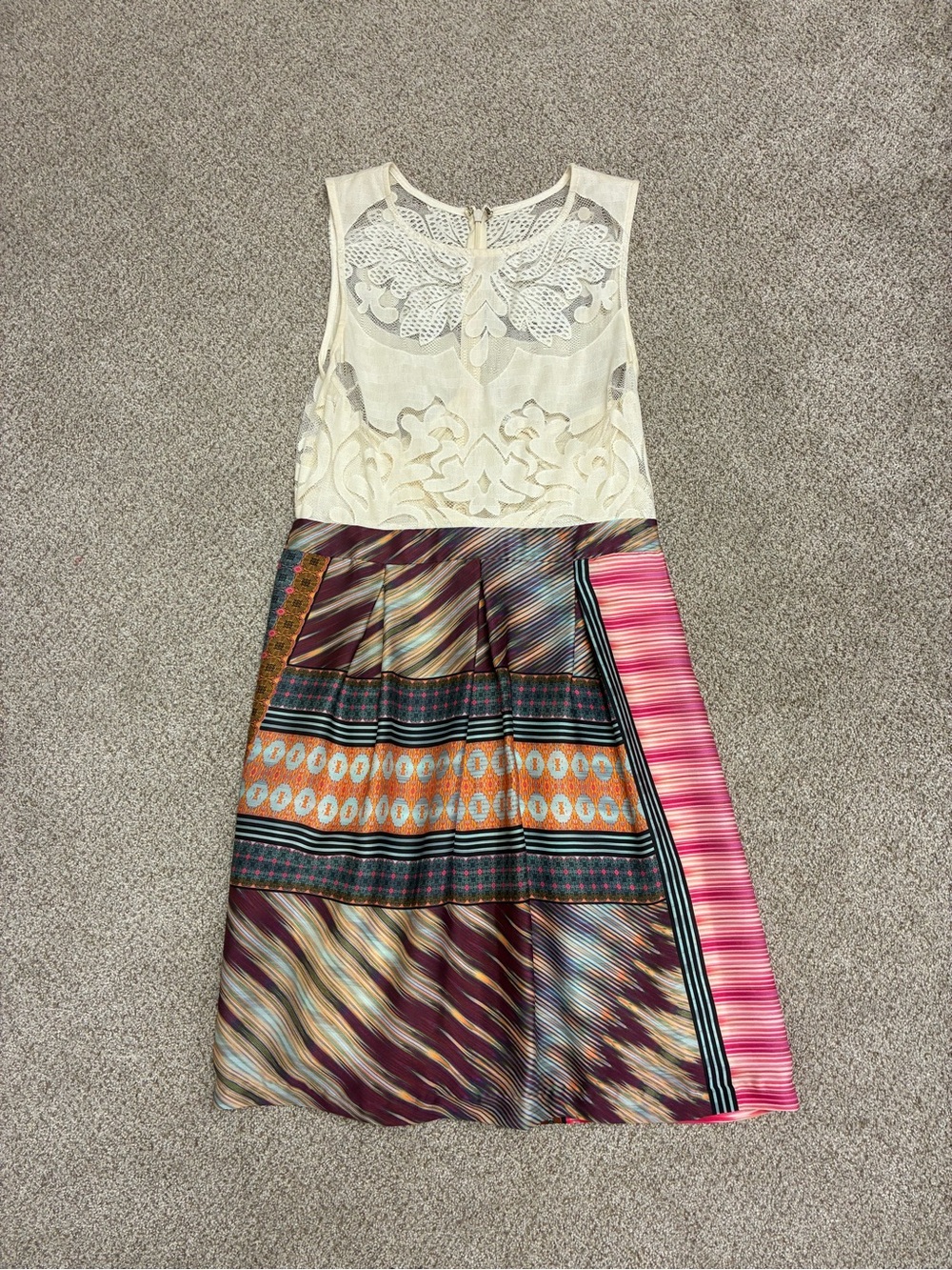 Like new Weston Cream Lace Top Mixed-Print Midi Skirt